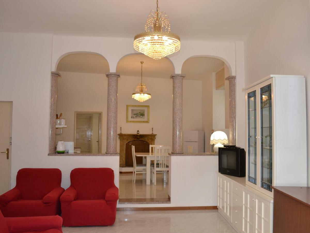 Apartamento L'Antico Borgo Lesa Exterior foto